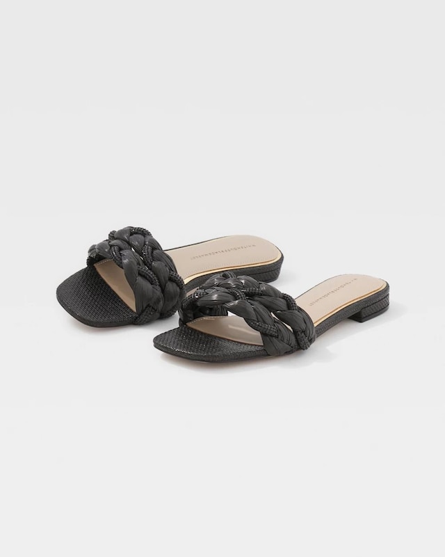 Braided Raffia Flat