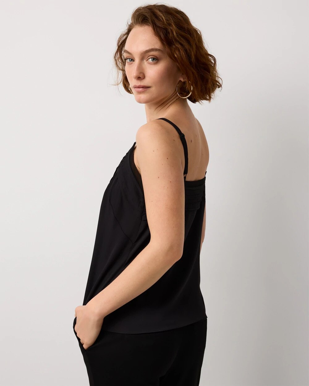 WHBM_SL20Crepe20Pintuck20Tank_570409660_BLK000001_OF_ALT203.jpeg