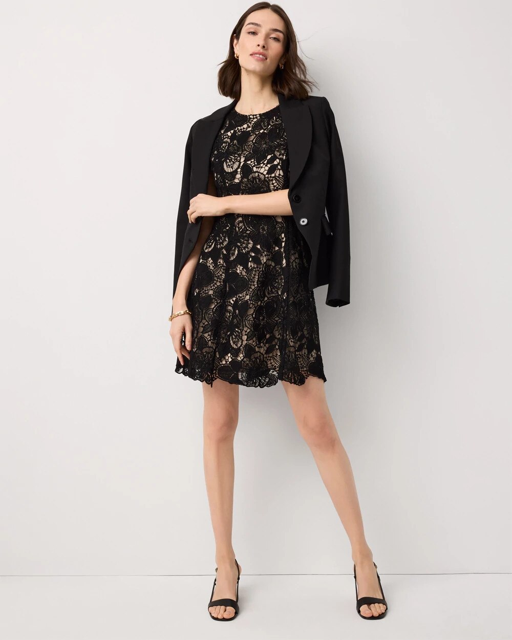 WHBM_SL20FNF20Lace20Mini_570408938_BLK000001_OF_ALT201.jpeg