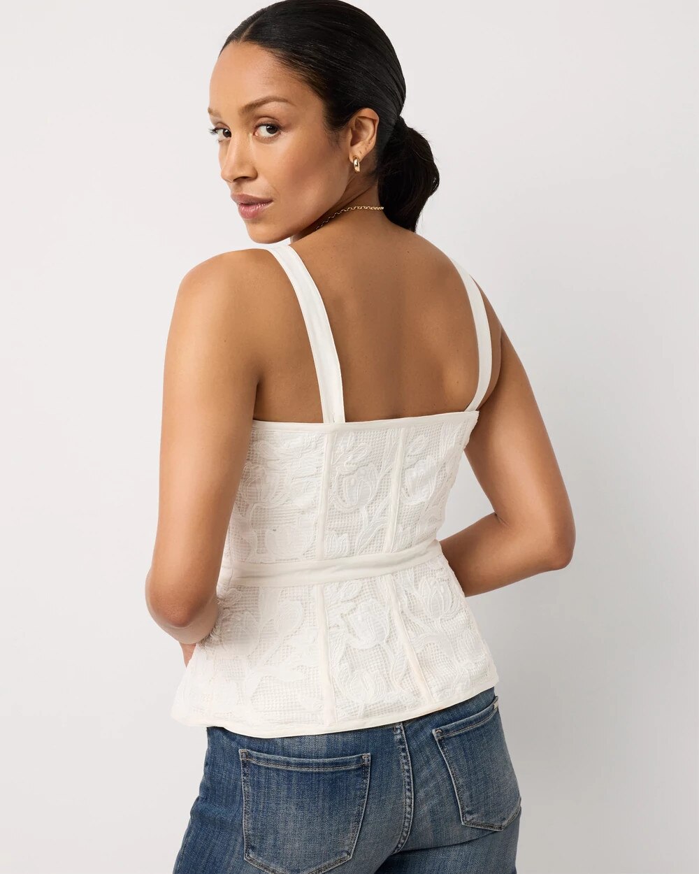 WHBM_SL20Netting20Lace20Bustier_570407128_IVO000190_OF_ALT203.jpeg