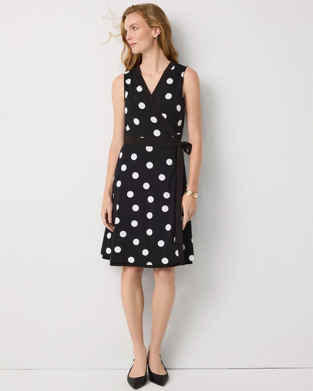 WHBM_SL20Reversible20Wrap20Mini_570411943_BLK007533_OF_MAIN-1.jpeg