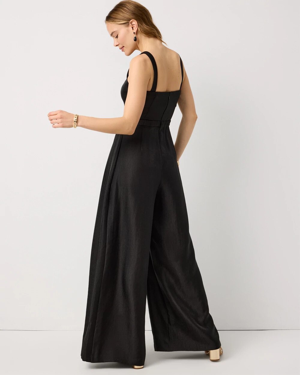 WHBM_SL20SQ20Nk20Jumpsuit_570412783_BLK000001_OF_ALT203.jpeg