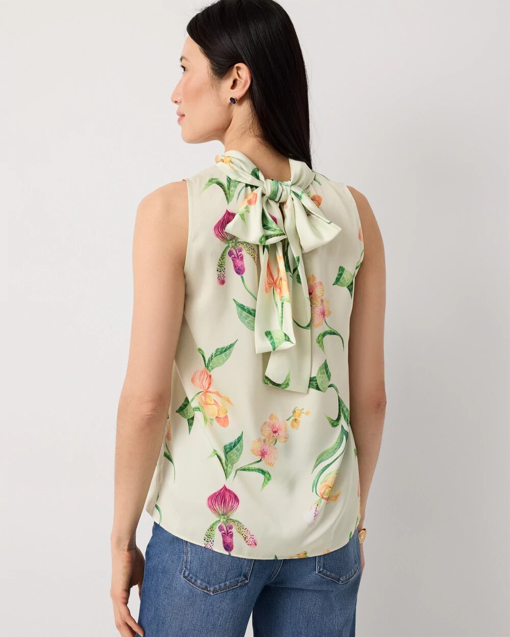WHBM_SL20Satin20Tie20Nk20Halter_570409669_GRN007484_OF_ALT203-1.jpeg