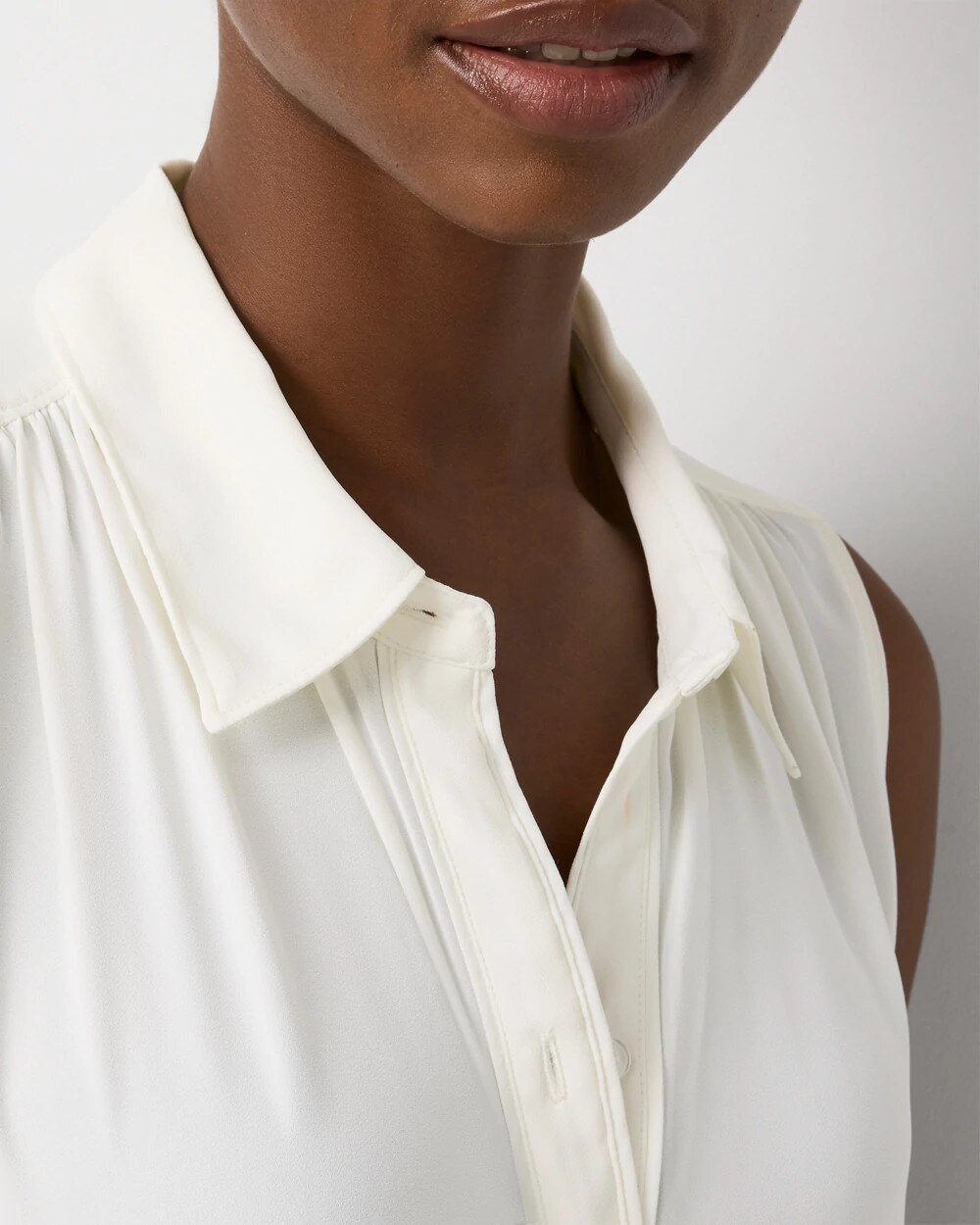 WHBM_SL20Soft20Shirt_570409849_IVO000190_OF_ALT202.jpeg