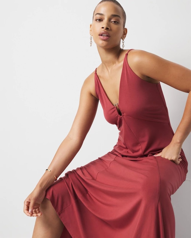 WHBM_SL_20Hardware_20Knit_20Midi_570392672_RED004202_OF_ALT_201.jpeg