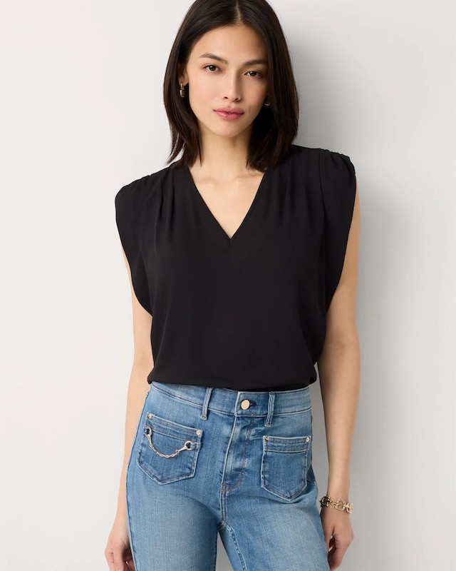WHBM_SL_20Vnk_20Ruch_20Shldr_20Shell_570408397_BLK000001_OF_MAIN.jpeg