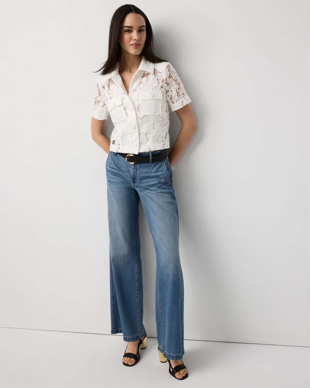 WHBM_SS20Butterfly20Lace20Jacket_570407170_IVO000190_OF_ALT201.jpeg