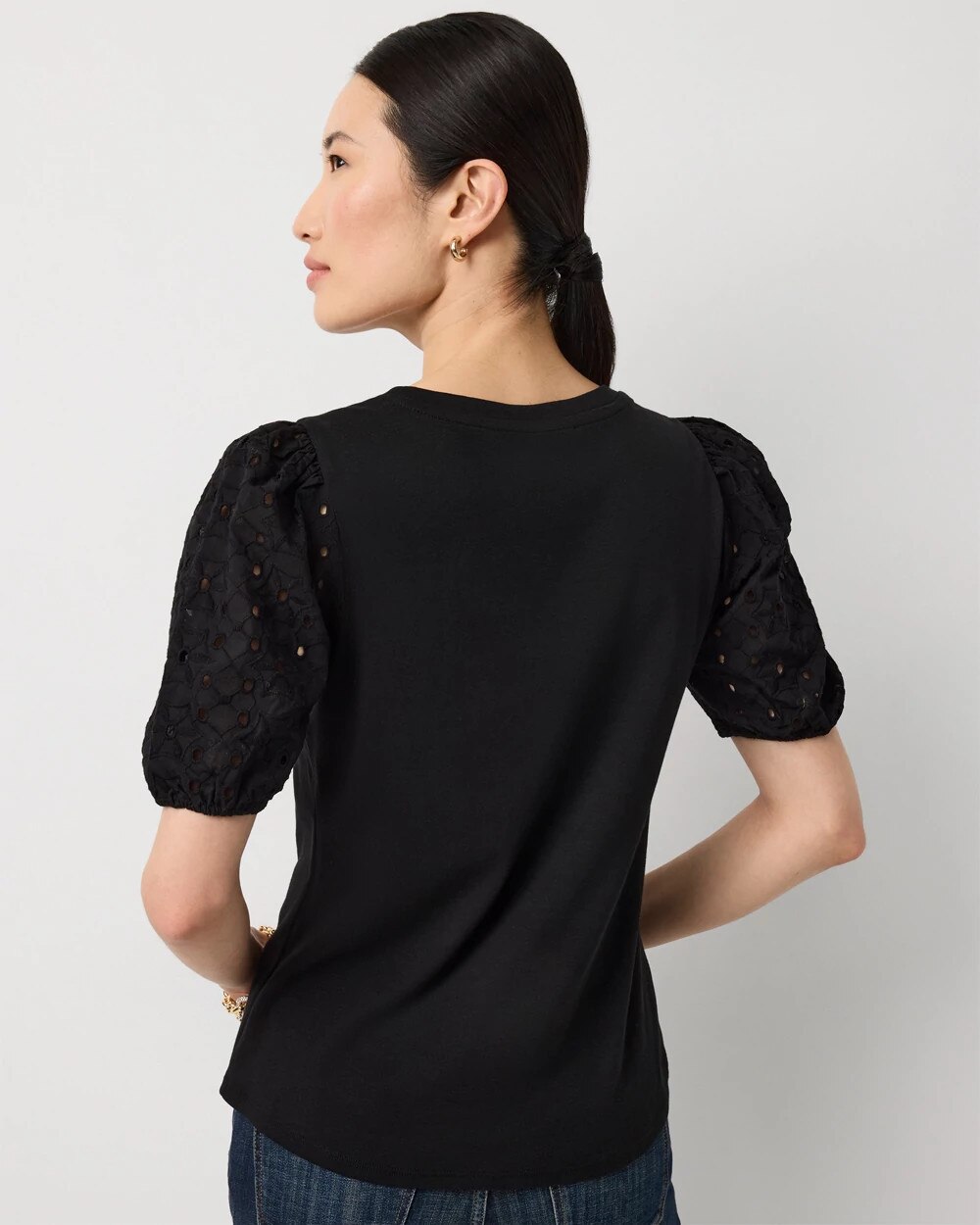 WHBM_SS20Eyelet20Slv20Tee_570412394_BLK000001_OF_ALT203.jpeg