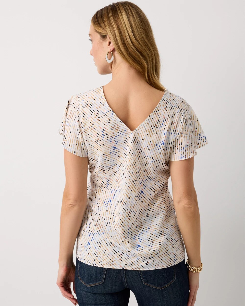 WHBM_SS20Flutter20Crepe20Blouse_570411155_IVO007531_OF_ALT203.jpeg