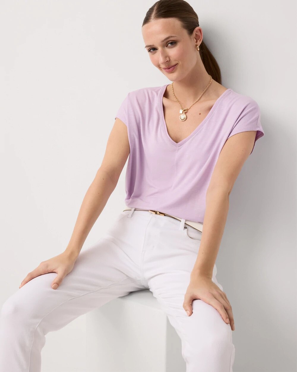 WHBM_SS20Jetsetter20Tee_570405354_PRP007385_OF_ALT201.jpeg