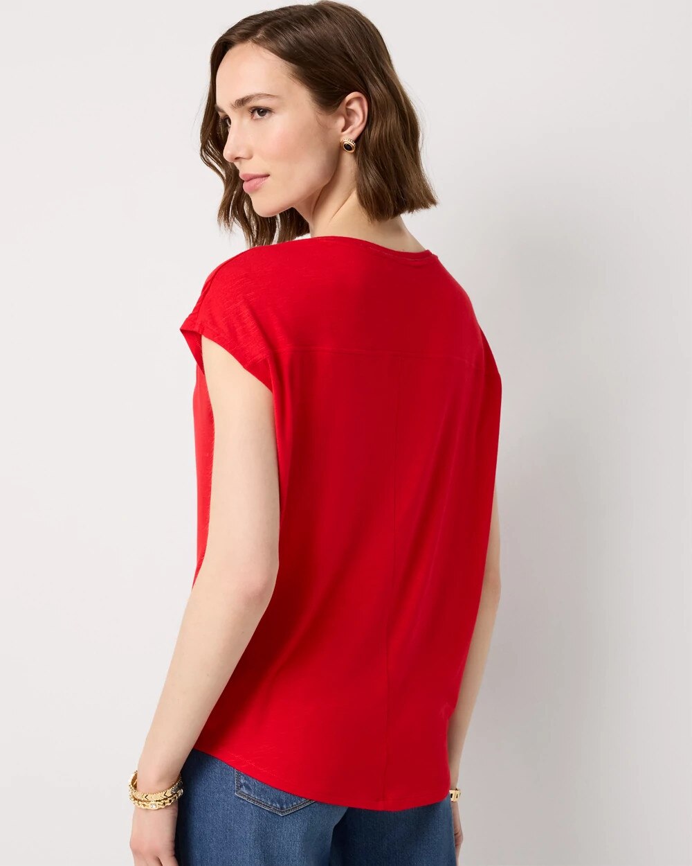 WHBM_SS20Jetsetter20Tee_570410901_RED007505_OF_ALT203.jpeg