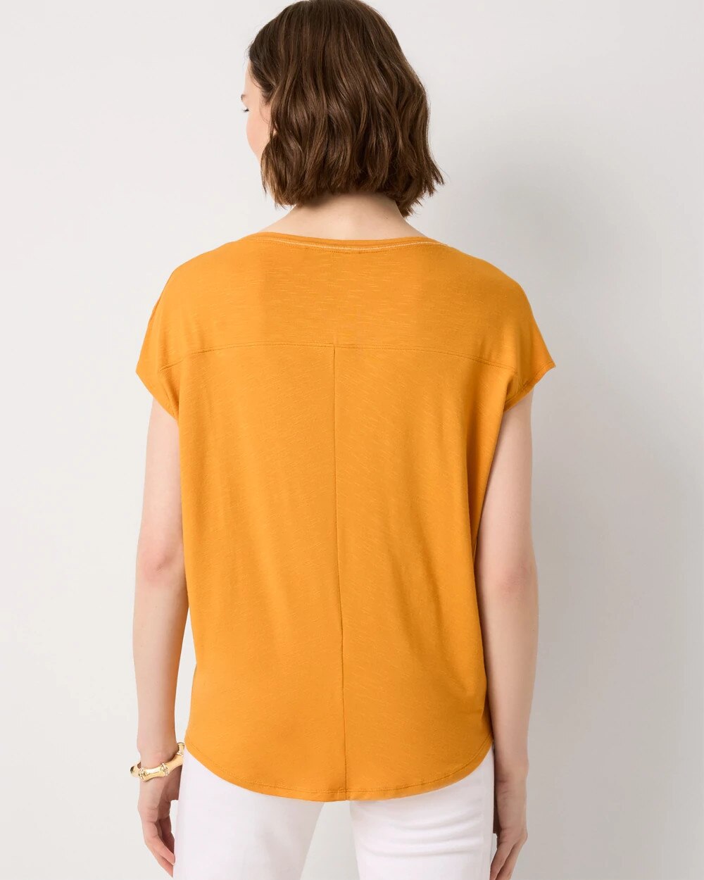 WHBM_SS20Jetsetter20Tee_570410902_YLW007511_OF_ALT203.jpeg