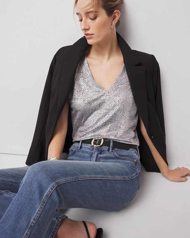 WHBM_SS_20Power_20Tee_570383655_GRY006650_OF_ALT_201.jpeg