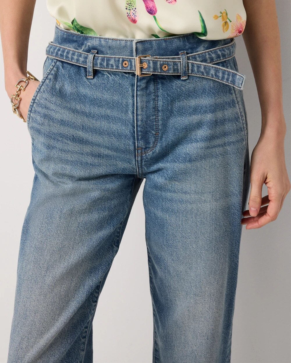 WHBM_Self20Belt20Cuffed20Straight_570408042_BLU007374_OF_ALT202.jpeg