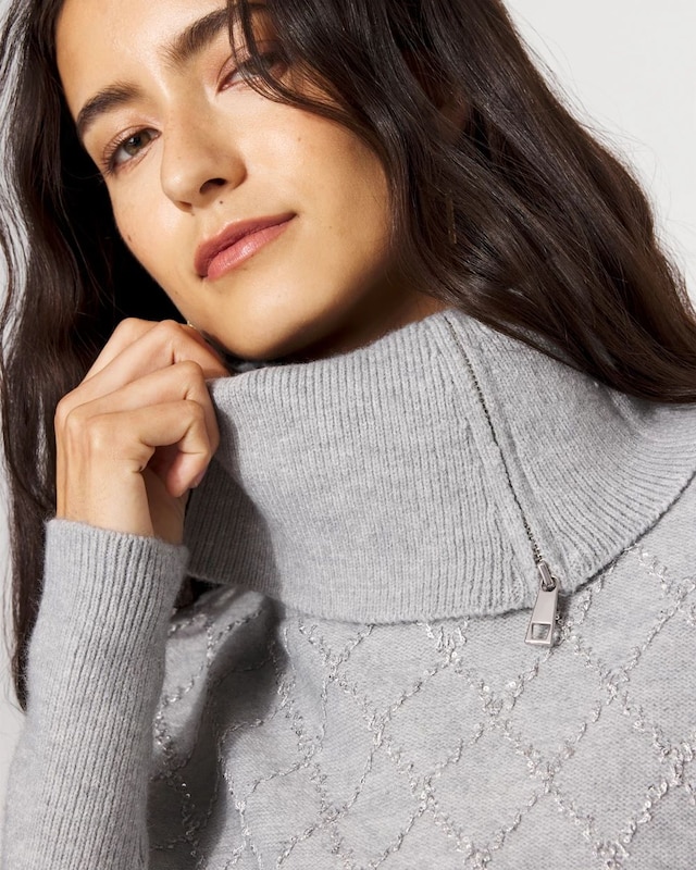 WHBM_Sequin_20Poncho_570402611_GRY007303_OF_ALT_202.jpeg