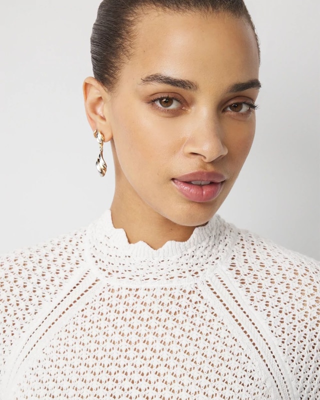 WHBM_Stitchy_20Ruffle_20Trim_20PO_570404998_IVO000190_OF_ALT_202.jpeg
