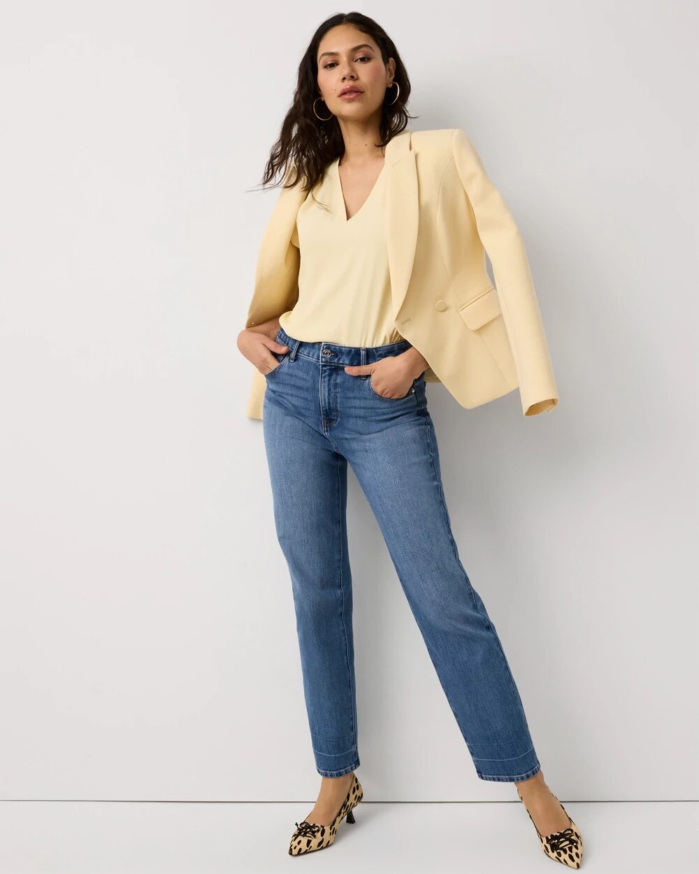 WHBM_Straight20520Pocket_570393101_BLU007016_OF_ALT2010-1.jpeg