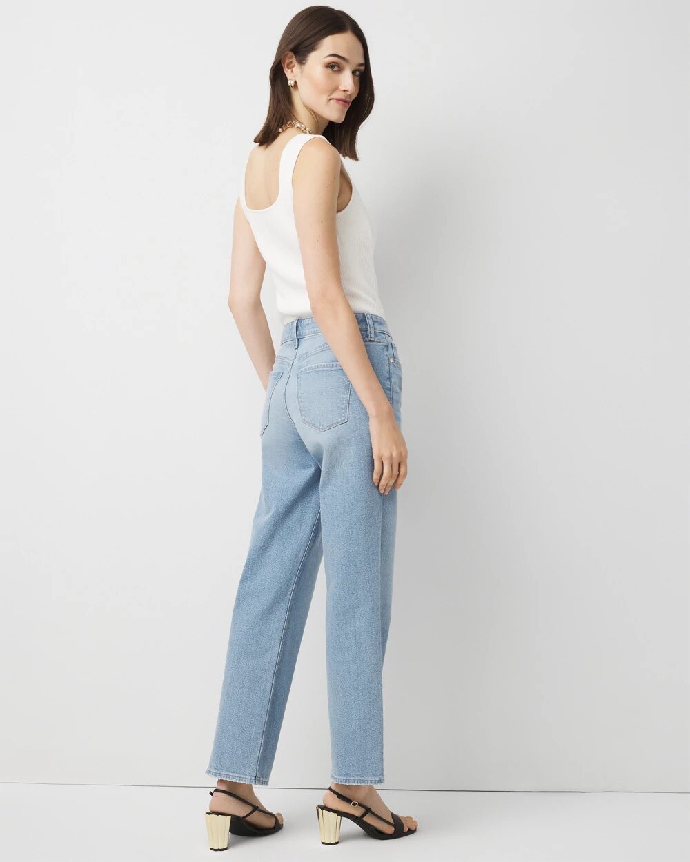 WHBM_Straight20520Pocket_570404955_BLU007369_OF_ALT201.jpeg