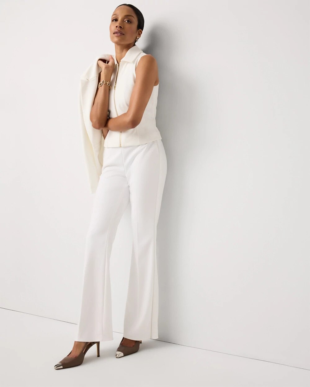 WHBM_Stretch20Crepe20Flare_570405941_IVO000190_OF_ALT203.jpeg