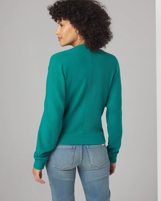 WHBM_V-neck_20Banded_20Bottom_20Snit_570374809_GRN006342_OF_ALT_203.jpeg