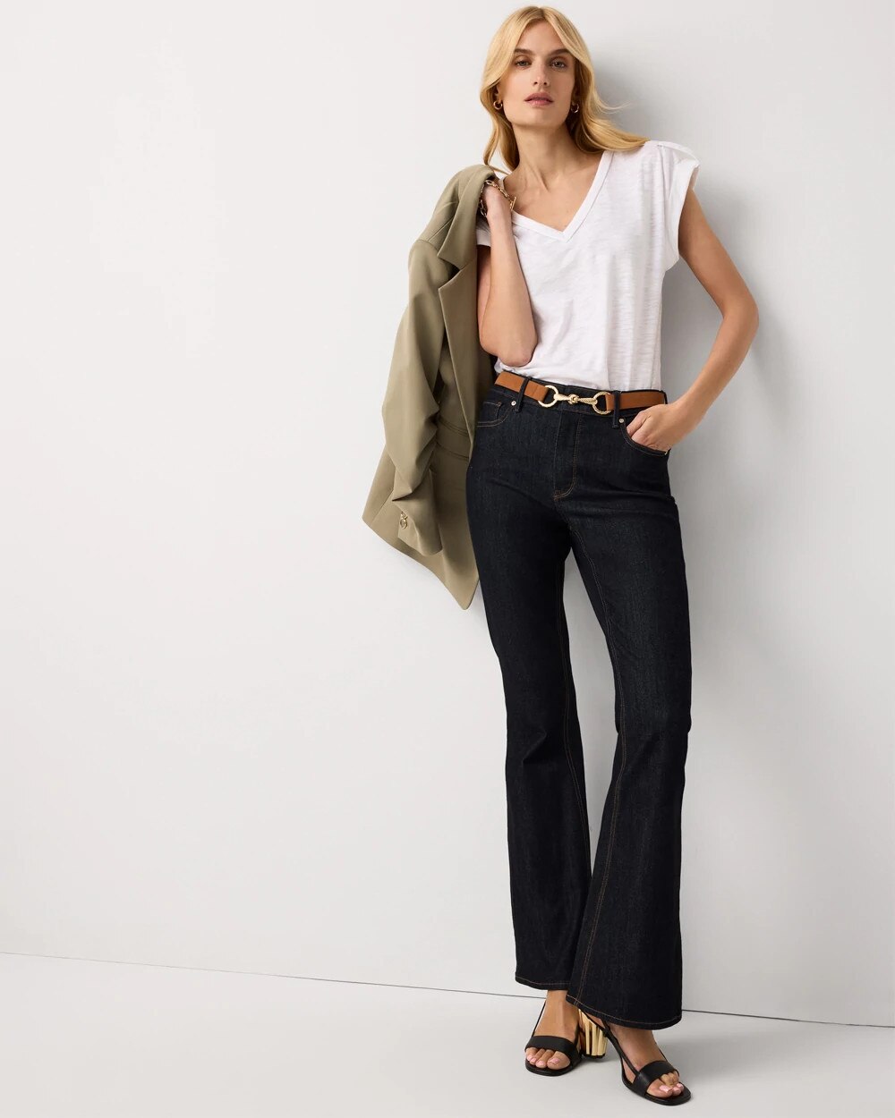 WHBM_V20Nk20Btn20Shldr20Tee_570408596_WHT000100_OF_ALT201.jpeg