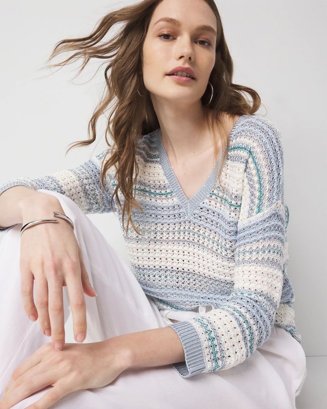 WHBM_V_20Neck_20Stripe_20Pullover_570389315_IVO006799_OF_ALT_201.jpeg