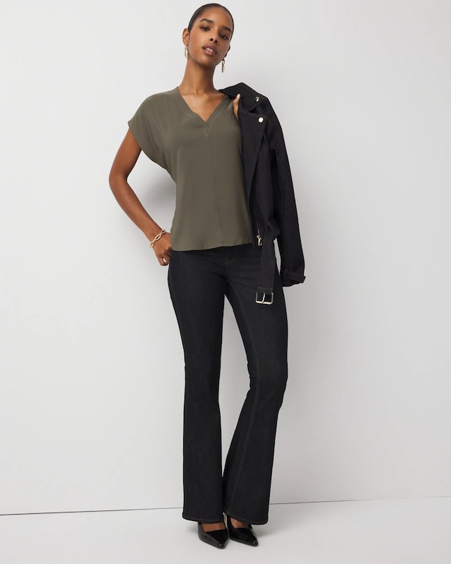 WHBM_Vnk_20Tie_20Back_20Satin_20Top_570404005_GRN007271_OF_ALT_201.jpeg