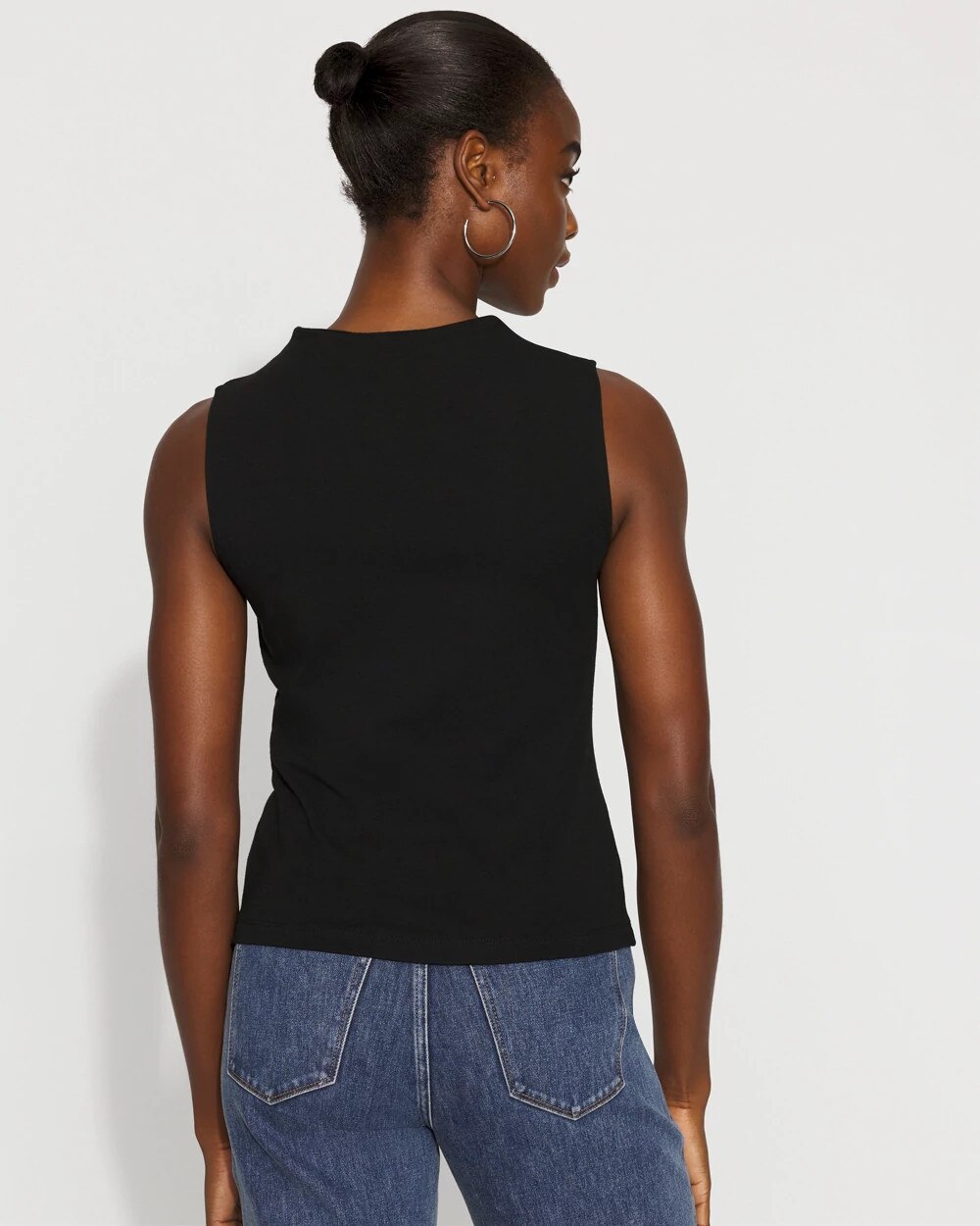 WHBM_WHBMFORME20High20Nk20Shell_570398566_BLK000001_OF_ALT203.jpeg