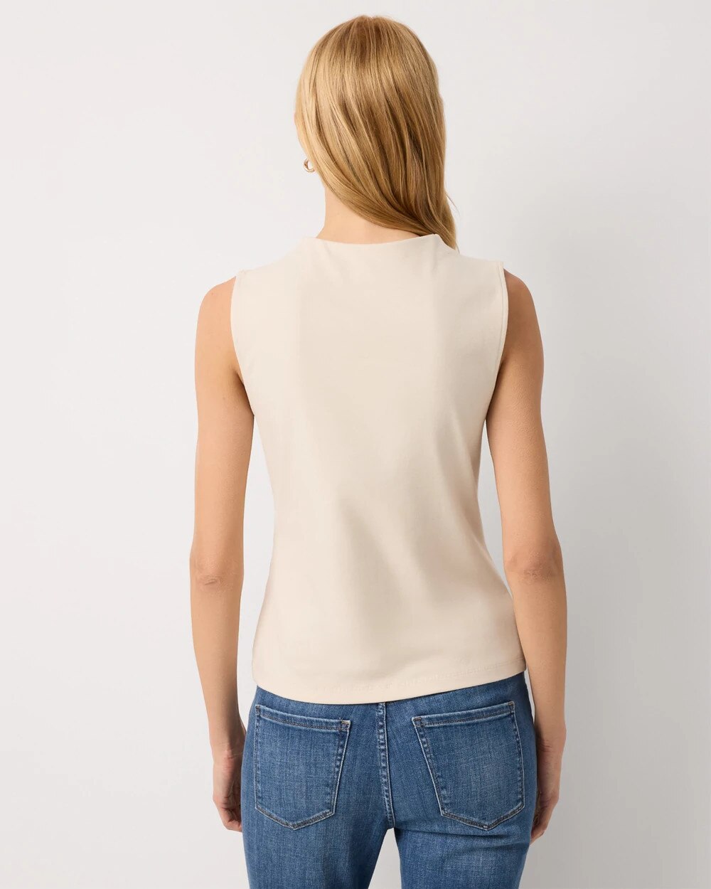 WHBM_WHBMFORME20High20Nk20Shell_570405356_NEU002277_OF_ALT203.jpeg